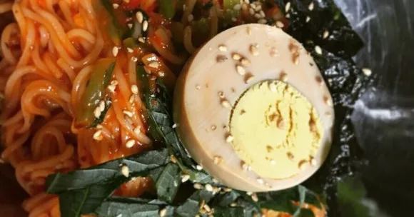 비빔국수 (와사비 양념장)