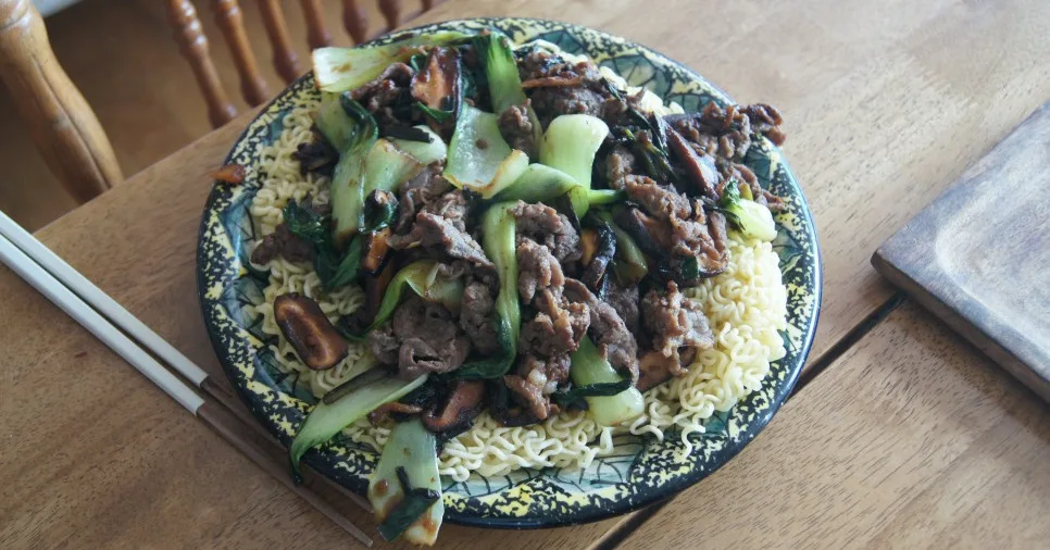 광둥식 차우멘 (중국식 볶음면)