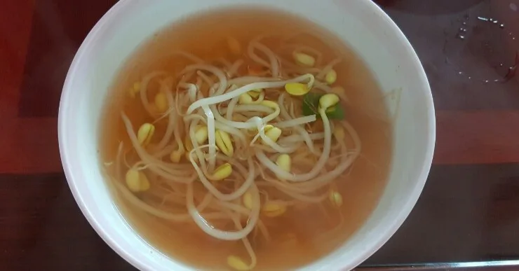 콩나물국