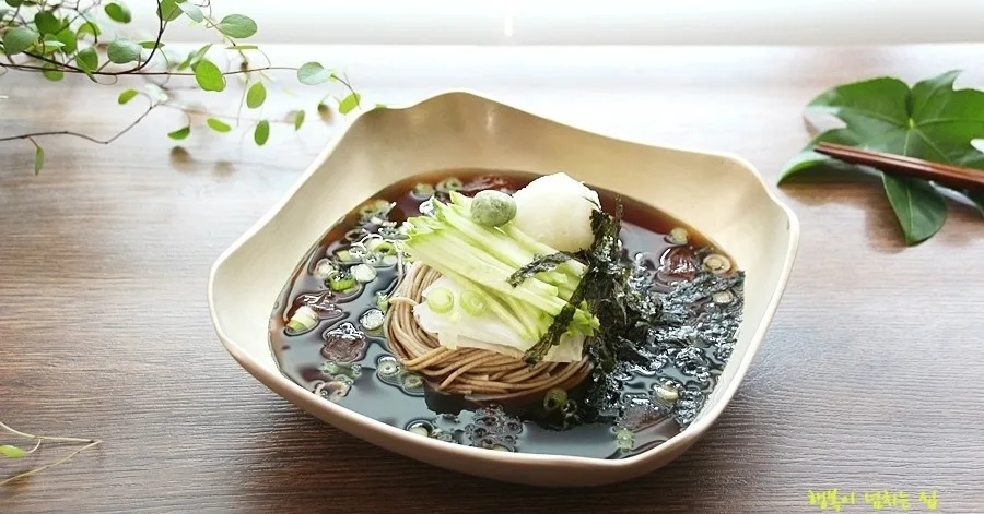 메밀소바 (냉메밀국수)